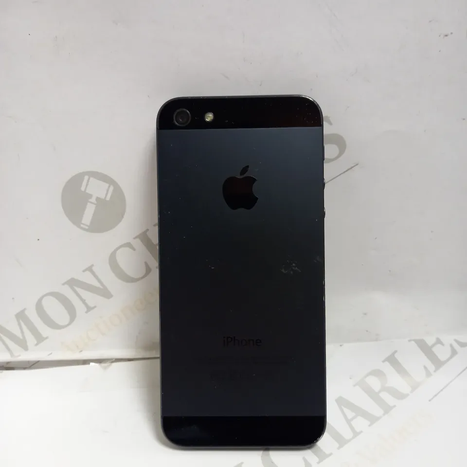 APPLE IPHONE 5 (A1429) SMARTPHONE