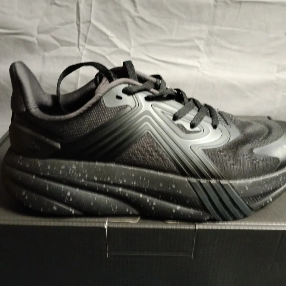 BOXED PAIR OF REPRESENT BLACK TRAINERS – MEN'S - UK SIZE 10