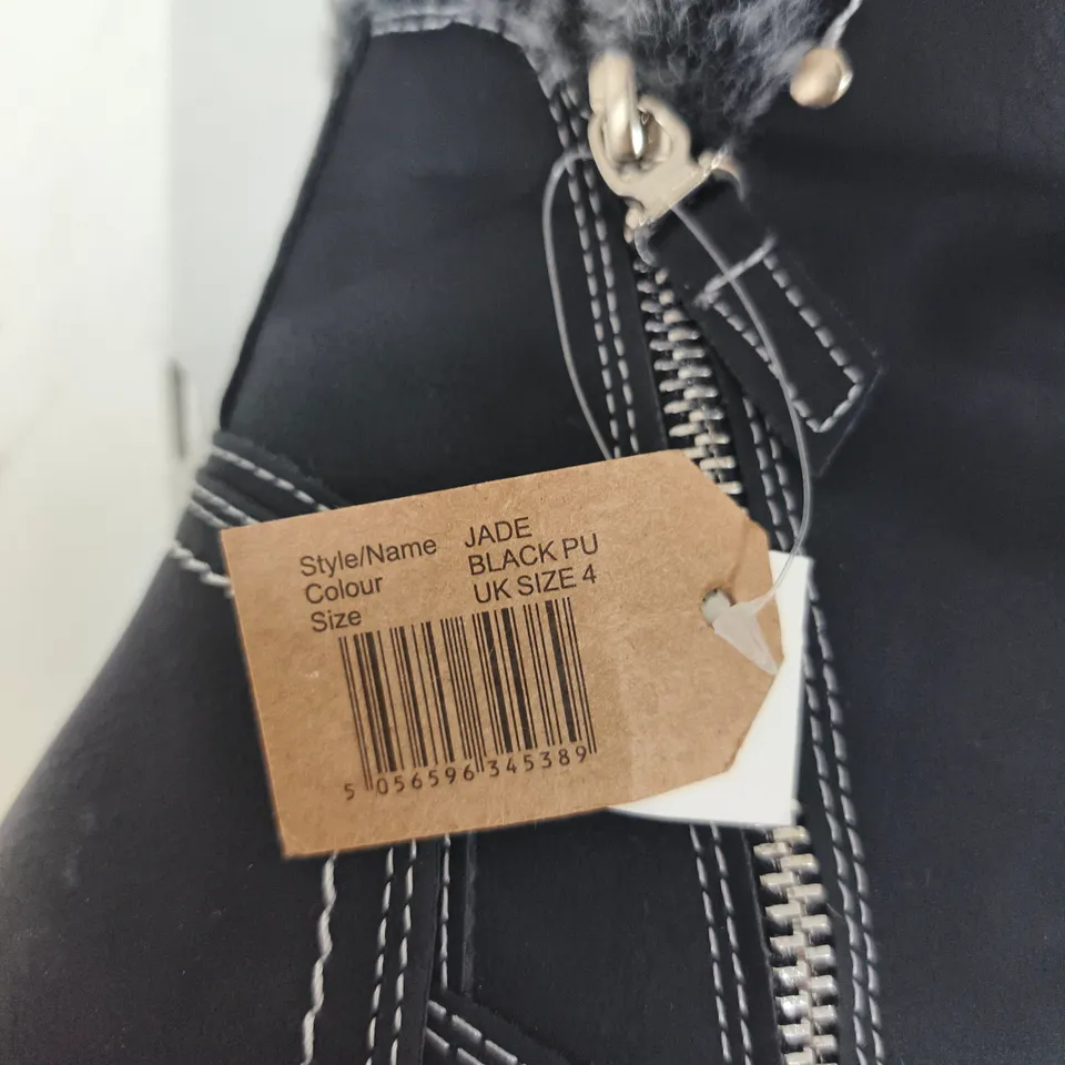 JO & JOE JADE BLACK PU BOOTS WITH FUR TRIM – UK 4