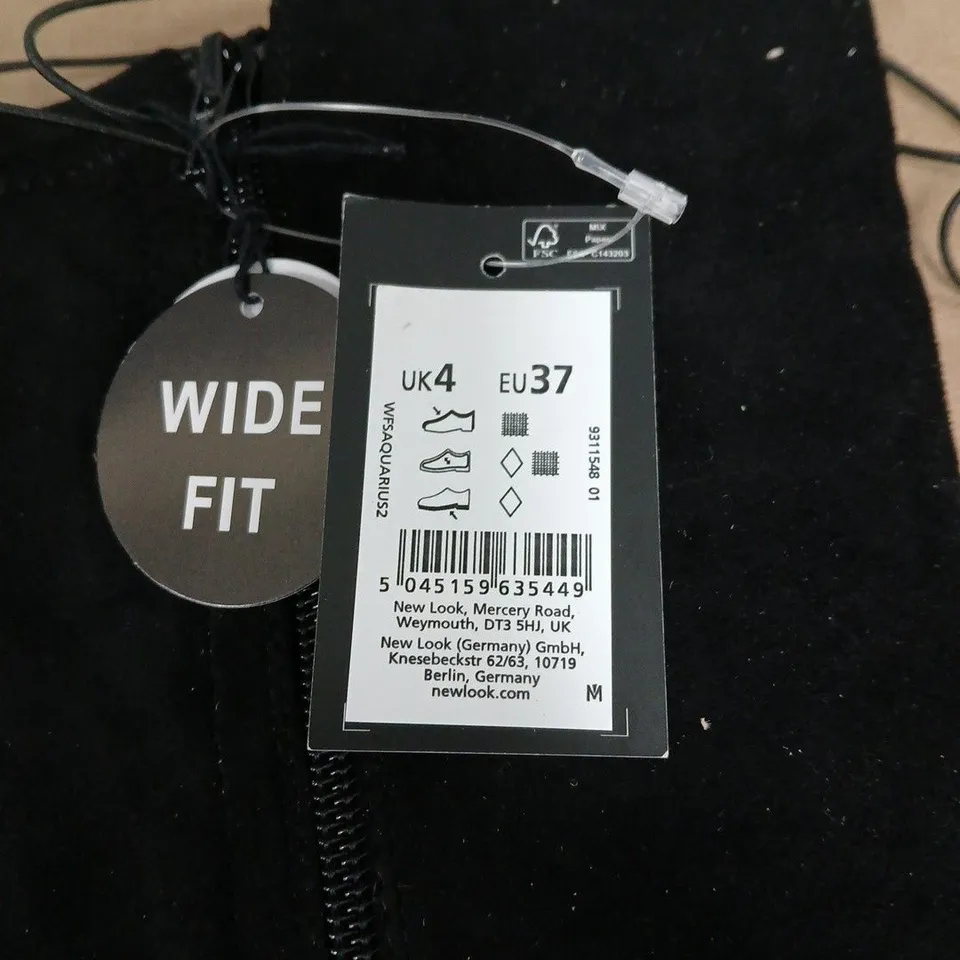 NEW LOOK WOMEN'S BLACK SUEDE ANKLE BOOT – UK4 WIDE FIT