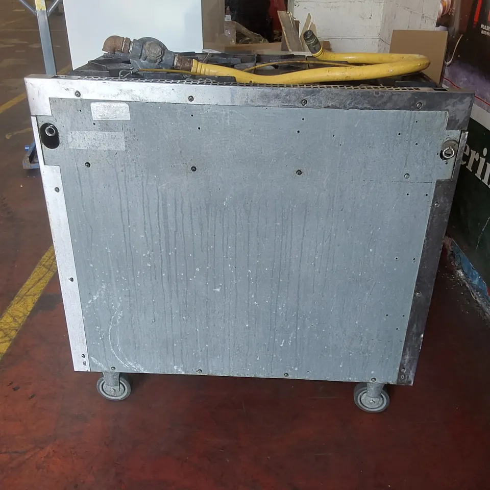 COMMERCIAL 6 HOB GAS BURNER OVEN