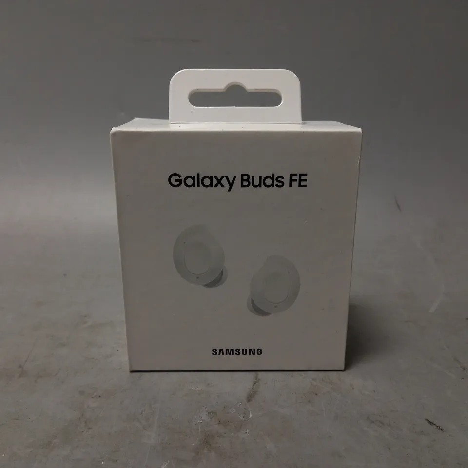 SEALED SAMSUNG GALAXU BUDS FE 