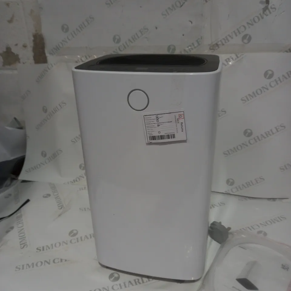 BOXED 12L DEHUMIDIFIER WITH 2L WATER TANK AND TIMER