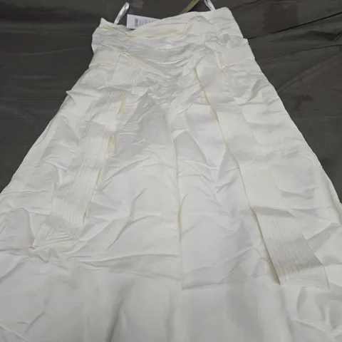 FOREVER NEW ROSA UTILITY STRAPPY JUMPSUIT - SIZE 10