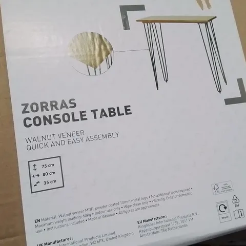 PALLET CONTAINING A LARGE QUANTITY OF BRAND NEW ZORRAS CONSOLE TABLES
