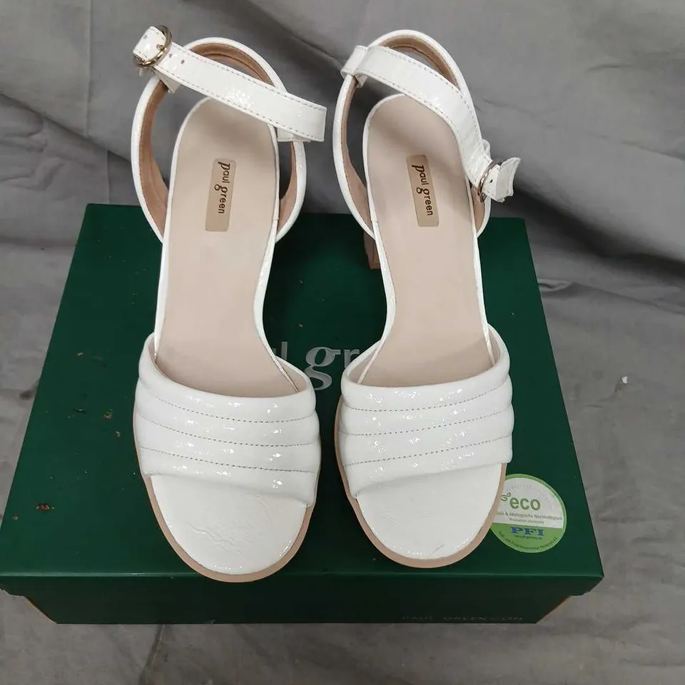 PAUL GREEN WHITE PATENT LEATHER WEDGE SANDALS – UK 6