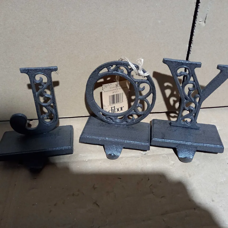 JOY THREE PIECE STOCKING HOLDER SET
