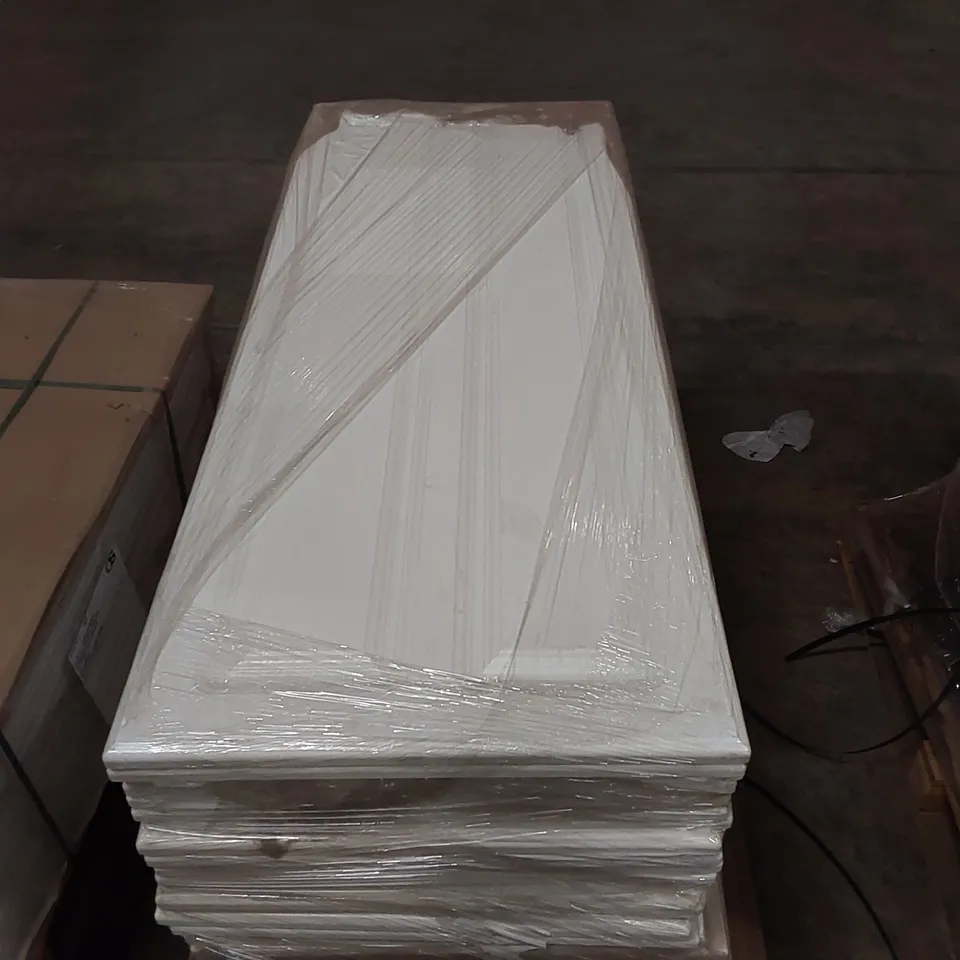 PALLET OF LARGE QUANTITY OF KITCHENS/BEDROOM REPLACEMENT CABINET DOOR/DRAWER/END PANELS IN ASSORTED SIZES