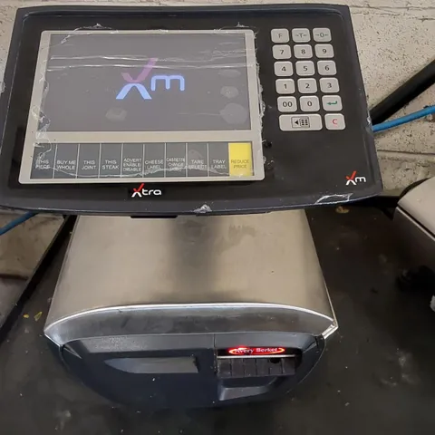 AVERY BERKEL XM600 LABEL AND RECEIPT PRINTING SCALES