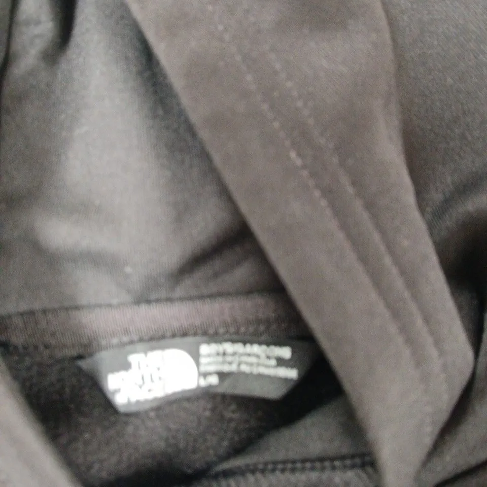 THE NORTH FACE KIDS HOODIE – BLACK WITH GREY RAGLAN SLEEVES
