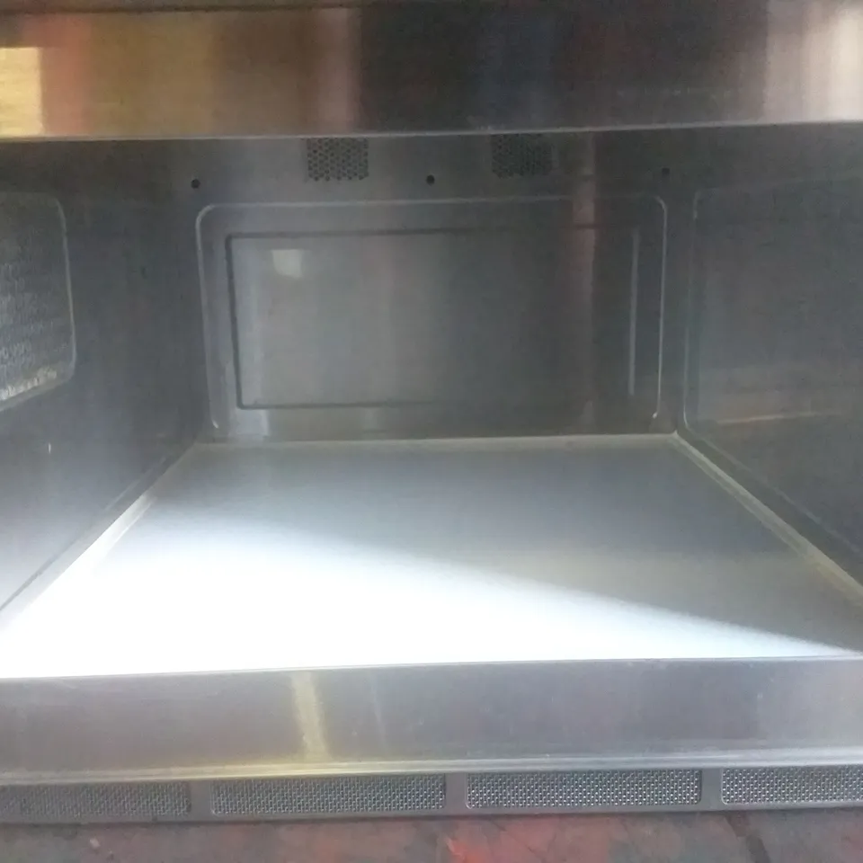 BUFFALO GK640 COMMERCIAL MICROWAVE