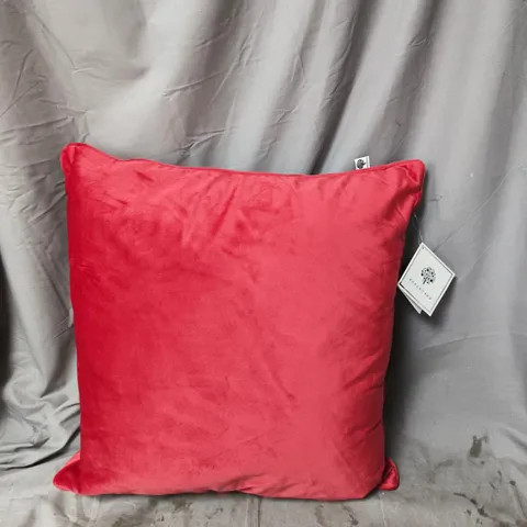 APPLETREE RED VELVET FEEL DECORATIVE CUSHION