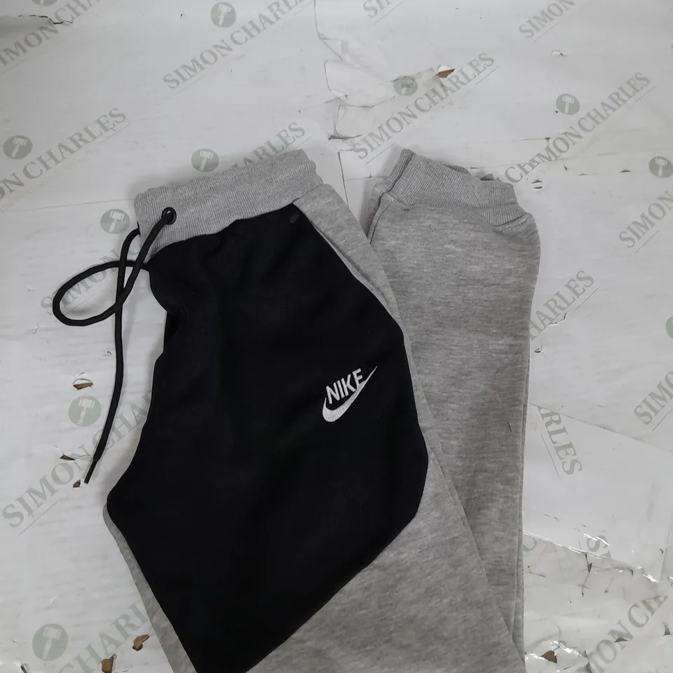 NIKE KIDS TRACKSUIT IN GREY AND BLACK SIZE 13-14YRS