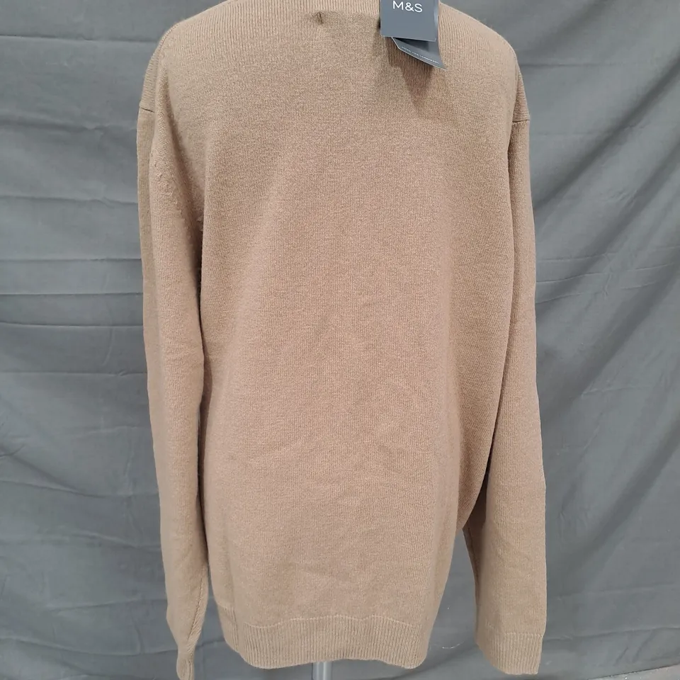 M&S LAMBSWOOL SWEATER IN LIGHT BROWN SIZE 2XL