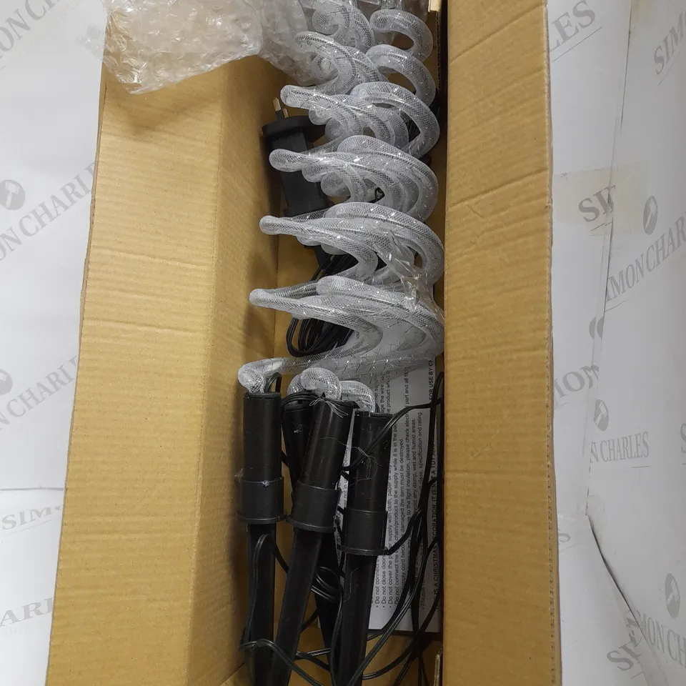 CURLY PATHFINDERS OUTDOOR CHRISTMAS DECORATIONS RRP £32