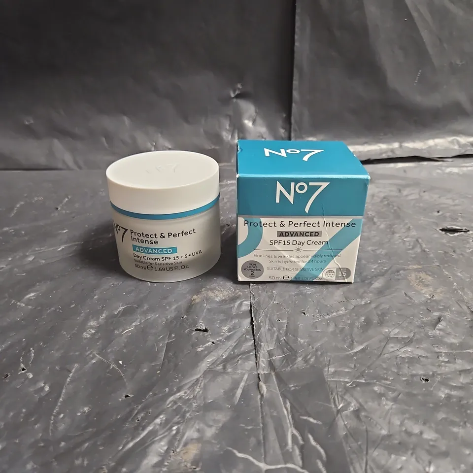 NO7 PROTECT & PERFECT INTENSE ADVANCED DAY CREAM SPF15 – 50ML