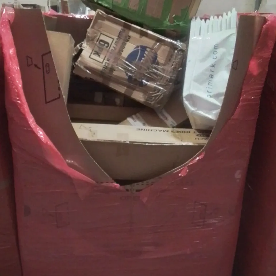 PALLET CONTAINING VARIOUS ASSORTED BOXED HOUSEHOLD ITEMS TO INCLUDE: SQUAT MAT RIDER MACHINE, CHRISTMAS TREE, AND LOTS MORE UNMARKED BOXED ITEMS 