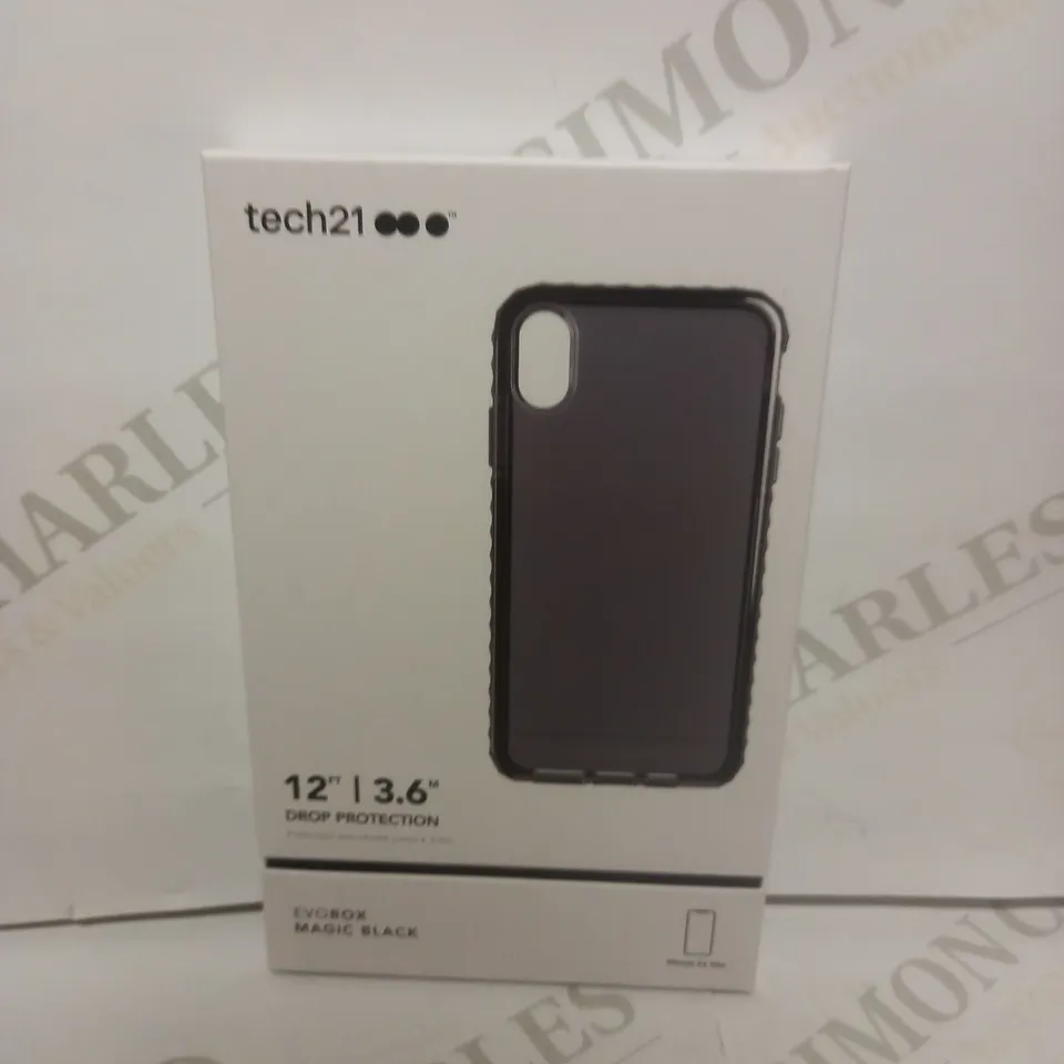 APPROXIMATELY 87 BRAND NEW BOXED TECH 21 EVOROX MAGIC BLACK IPHONE XS MAX CASES 