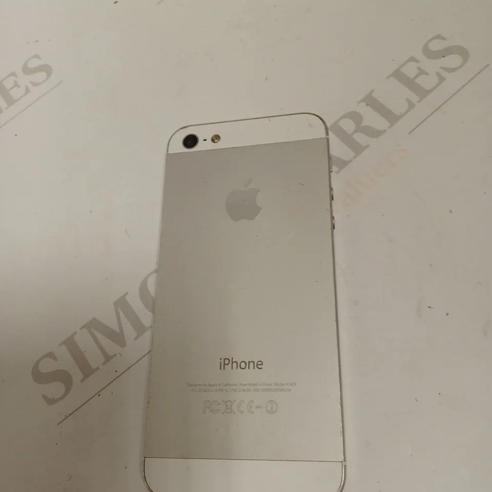 IPHONE 5 WHITE - A1429