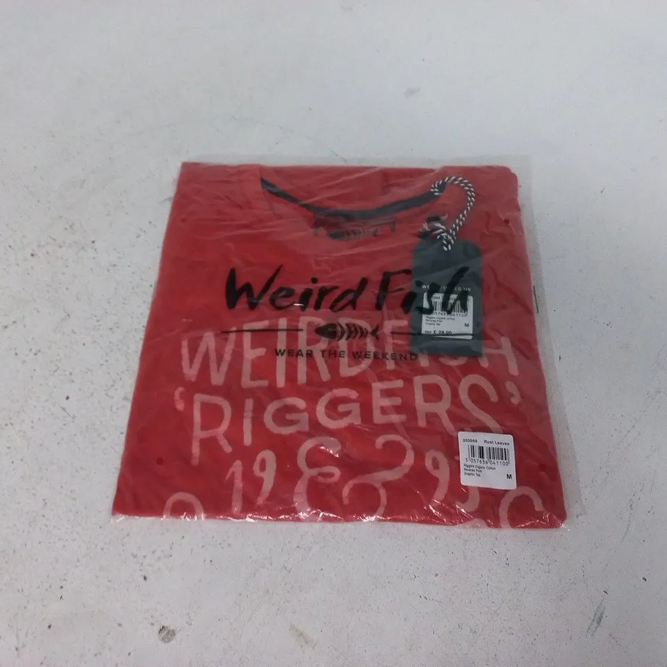 BAGGED WEIRDFISH RIGGER T-SHIRT IN RUST LEAVES - M