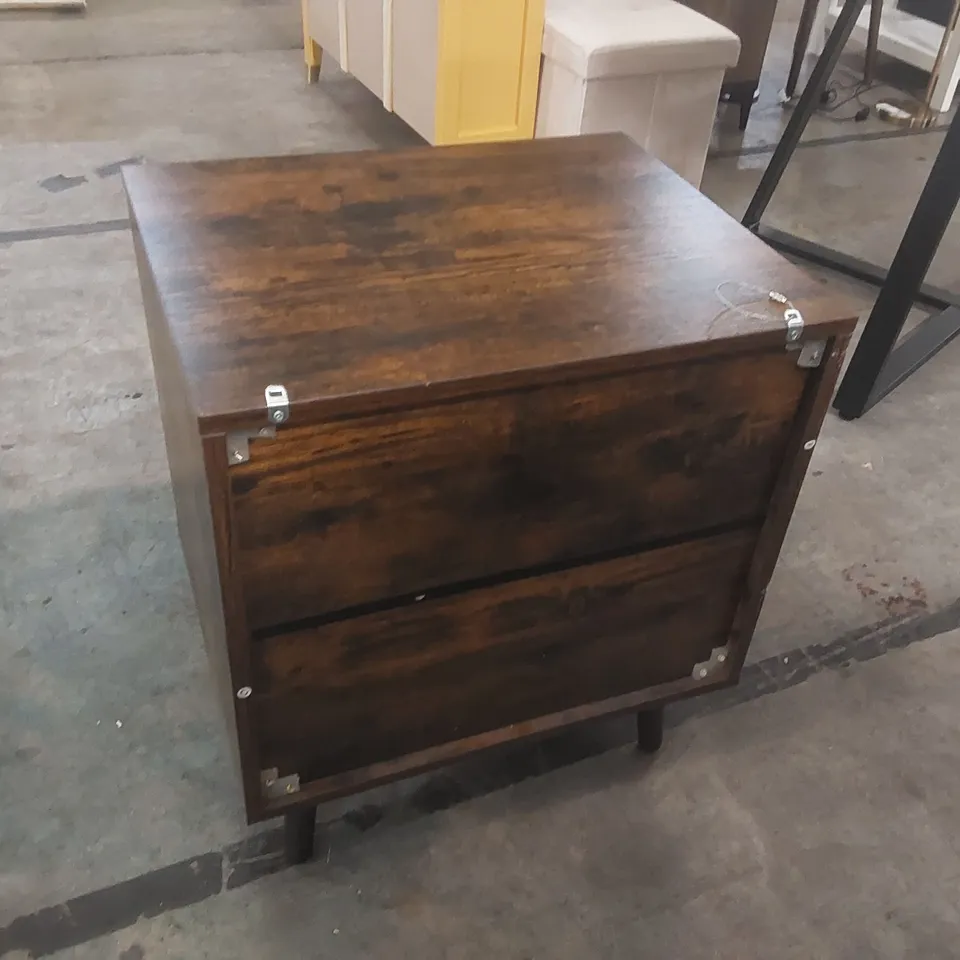 MONTEREY 1 DRAWER BEDSIDE TABLE