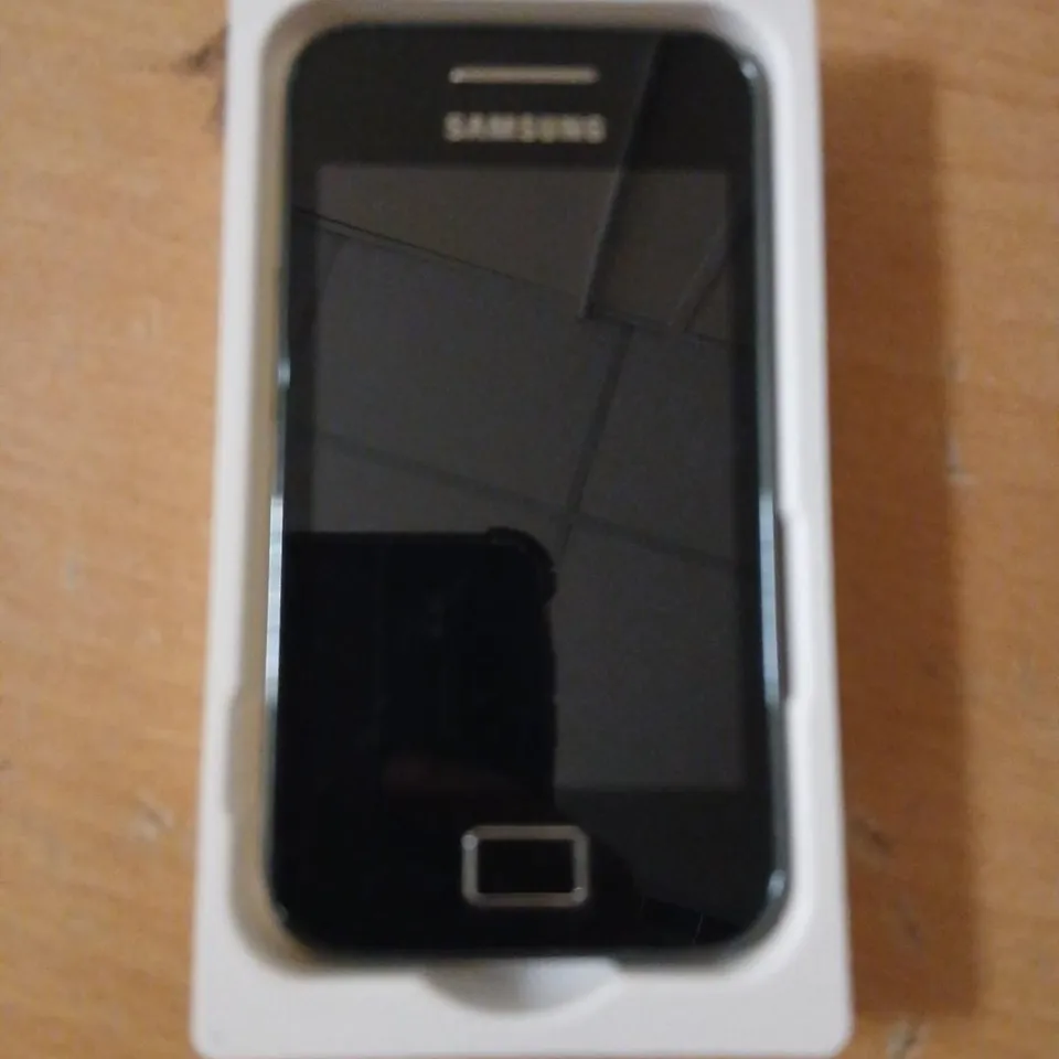 SAMSUNG GALAXY ACE GT-S5830I SMARTPHONE – BOXED WITH ACCESSORIES