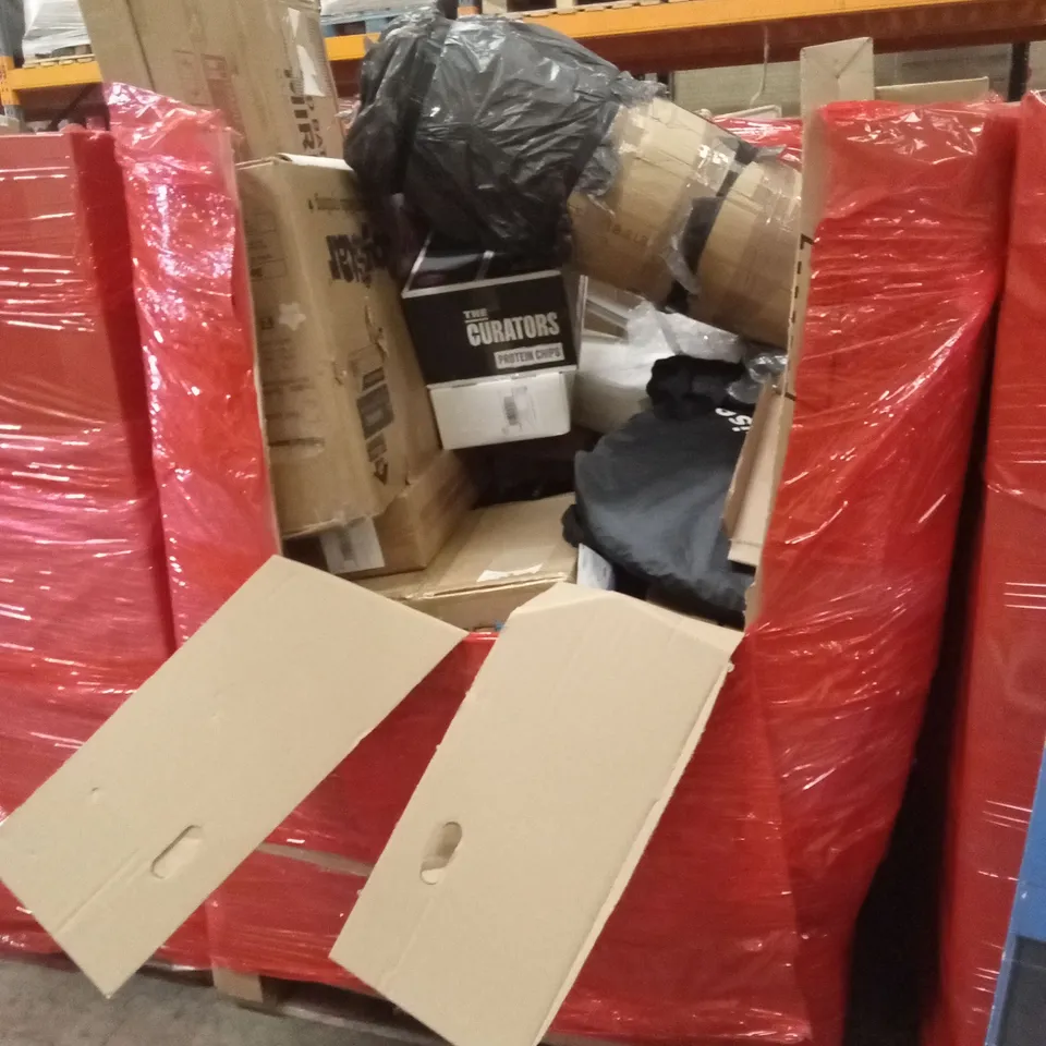PALLET OF ASSORTED HOUSEHOLD GOODS AND PRODUCTS TO INCLUDE; AQUARIUM LIGHTS, BLINDS, PROTEIN SNACKS, FULL-LENGTH MIRROR ETC