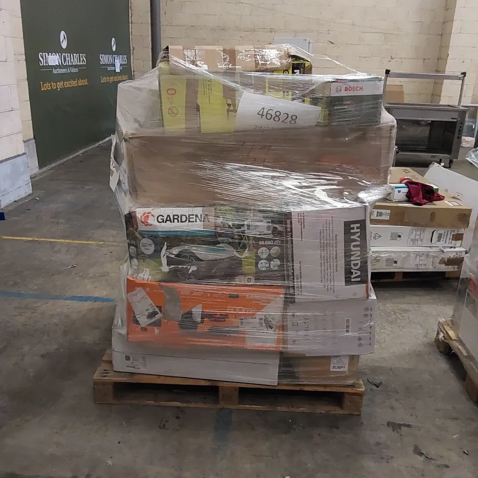PALLET OF APPROXIMATELY 15 ASSORTED ELECTRONIC AND HOUSEHOLD ITEMS TO INCLUDE 