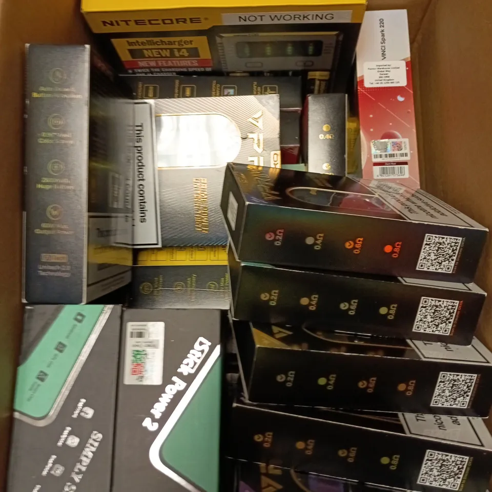 APPROXIMATELY 15 ASSORTED E-CIGARETTE PRODUCTS TO INCLUDE - ELFBAR, OXVA, ELEAF ETC 