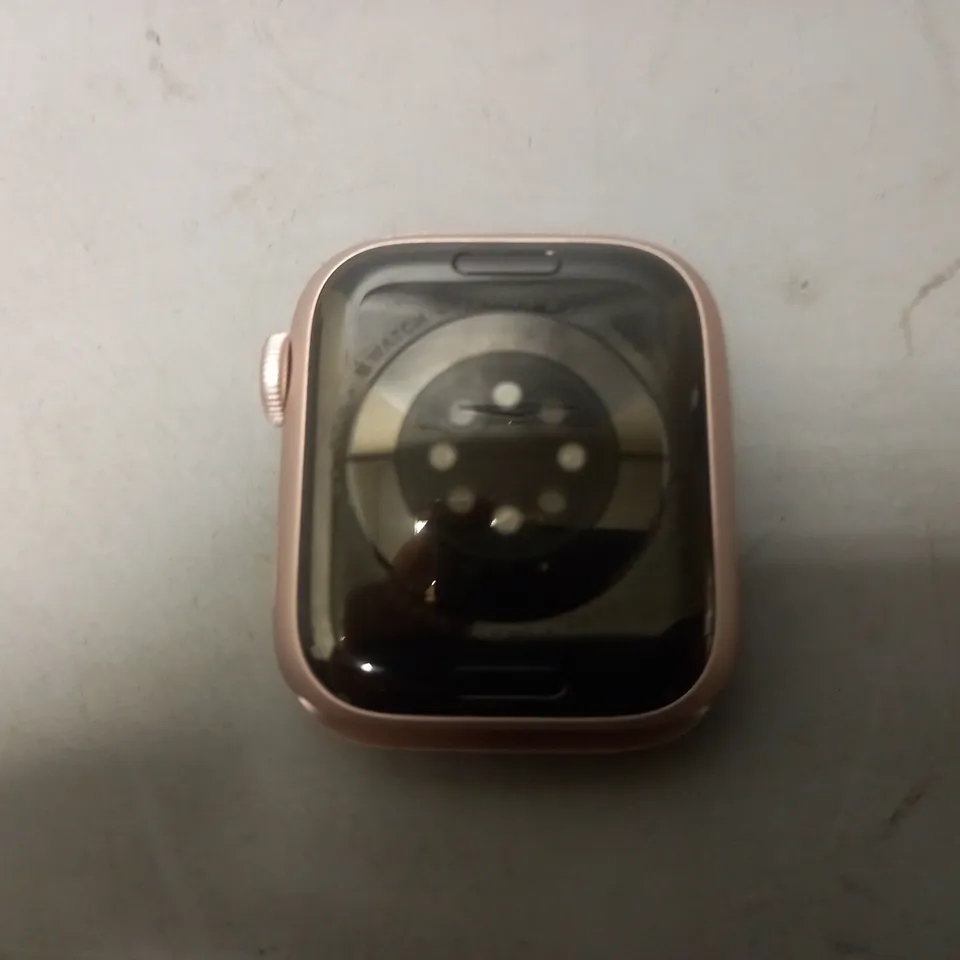 APPLE WATCH SERIES 9 (41mm) (NO STRAP)