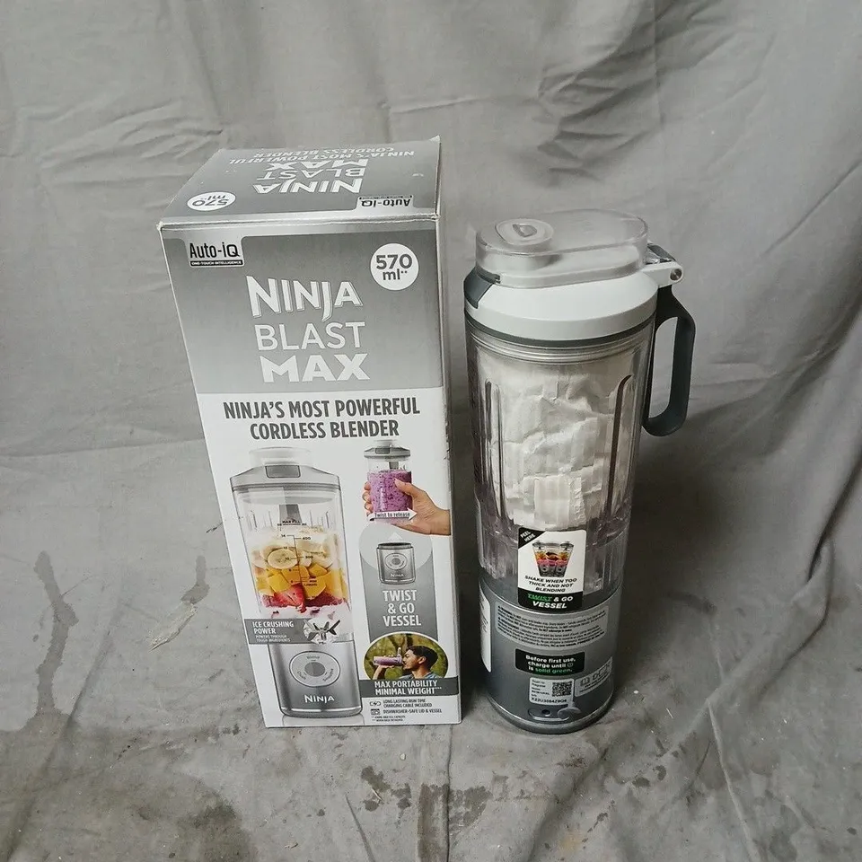 NINJA BLAST MAX PORTABLE BLENDER