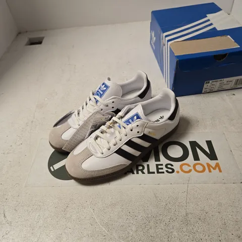 ADIDAS SAMBA OG J KIDS' SNEAKERS – UK 5.5 (US 6), WHITE/BLACK/GUM