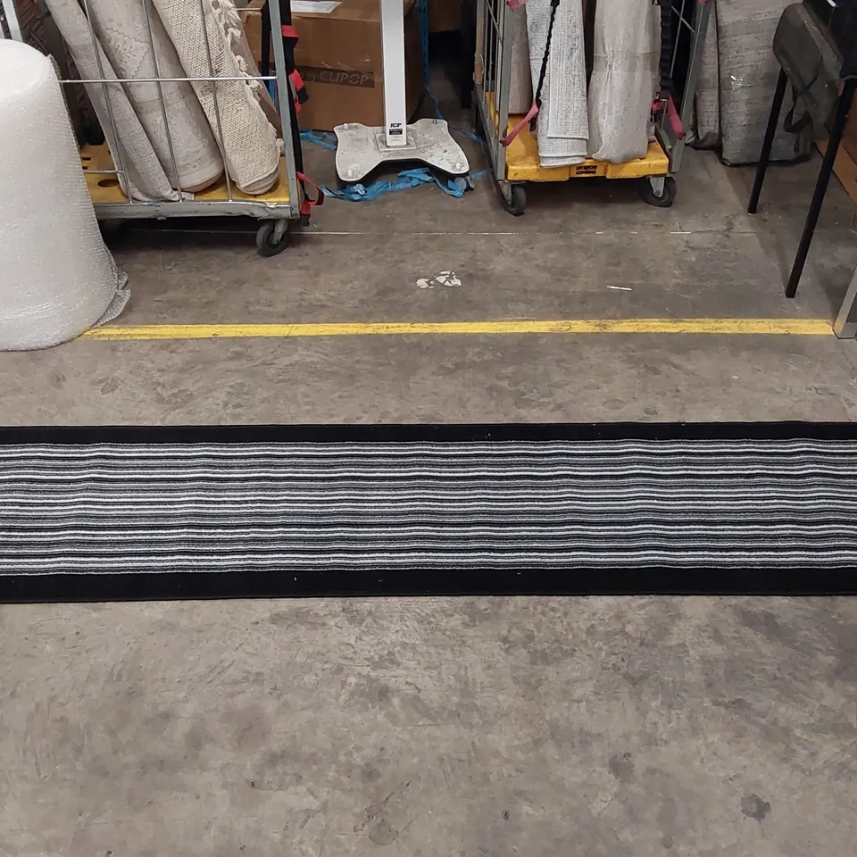 PAMELA DARK GREY/CREAM RUG // 270 X 60CM