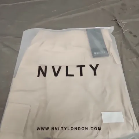 BAGGED NVLTY CARGO SHORTS - SIZE UNSPECIFIED
