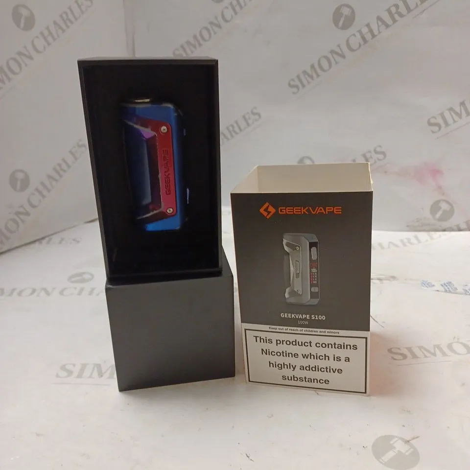 BOXED GEEK VAPE GEEKVAPE S100 - BLUE RED. 