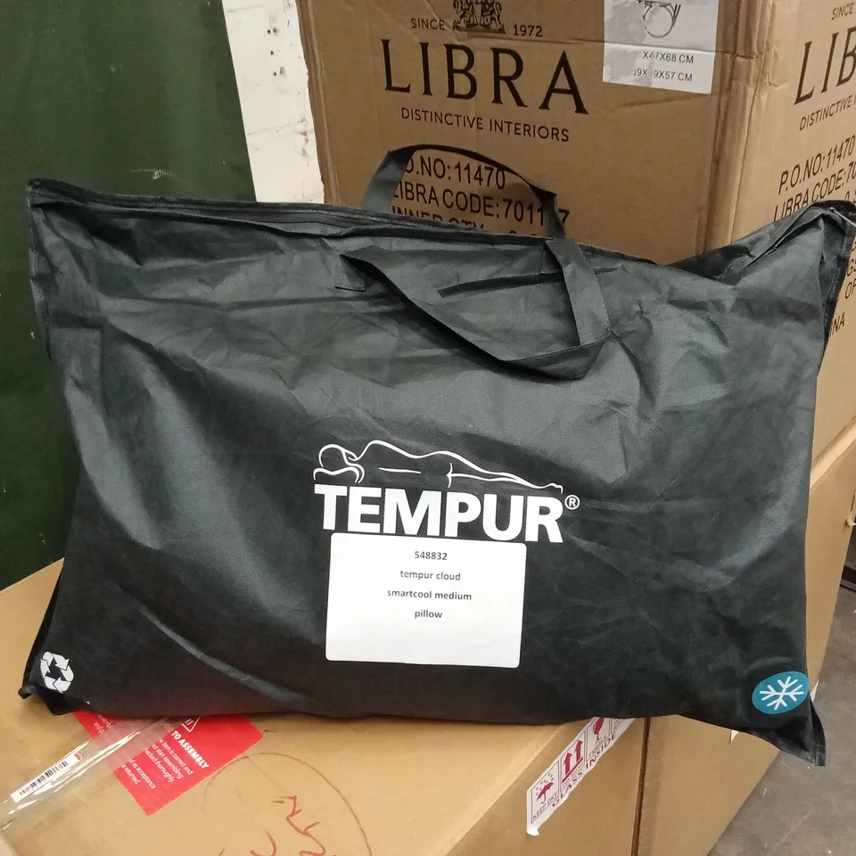 BAGGED TEMPUR CLOUD SMART COOL MEDIUM SIZE PILLOW