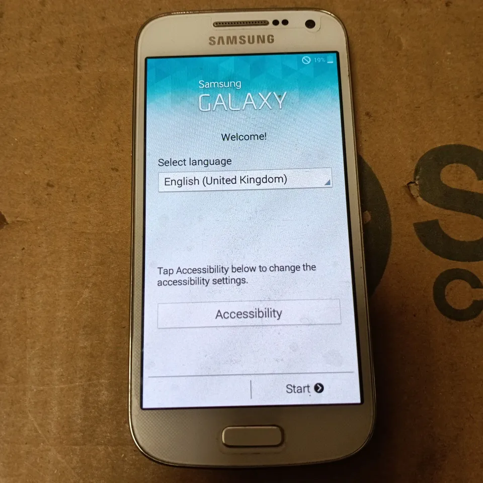 SAMSUNG GALAXY S3 MINI SMARTPHONE 