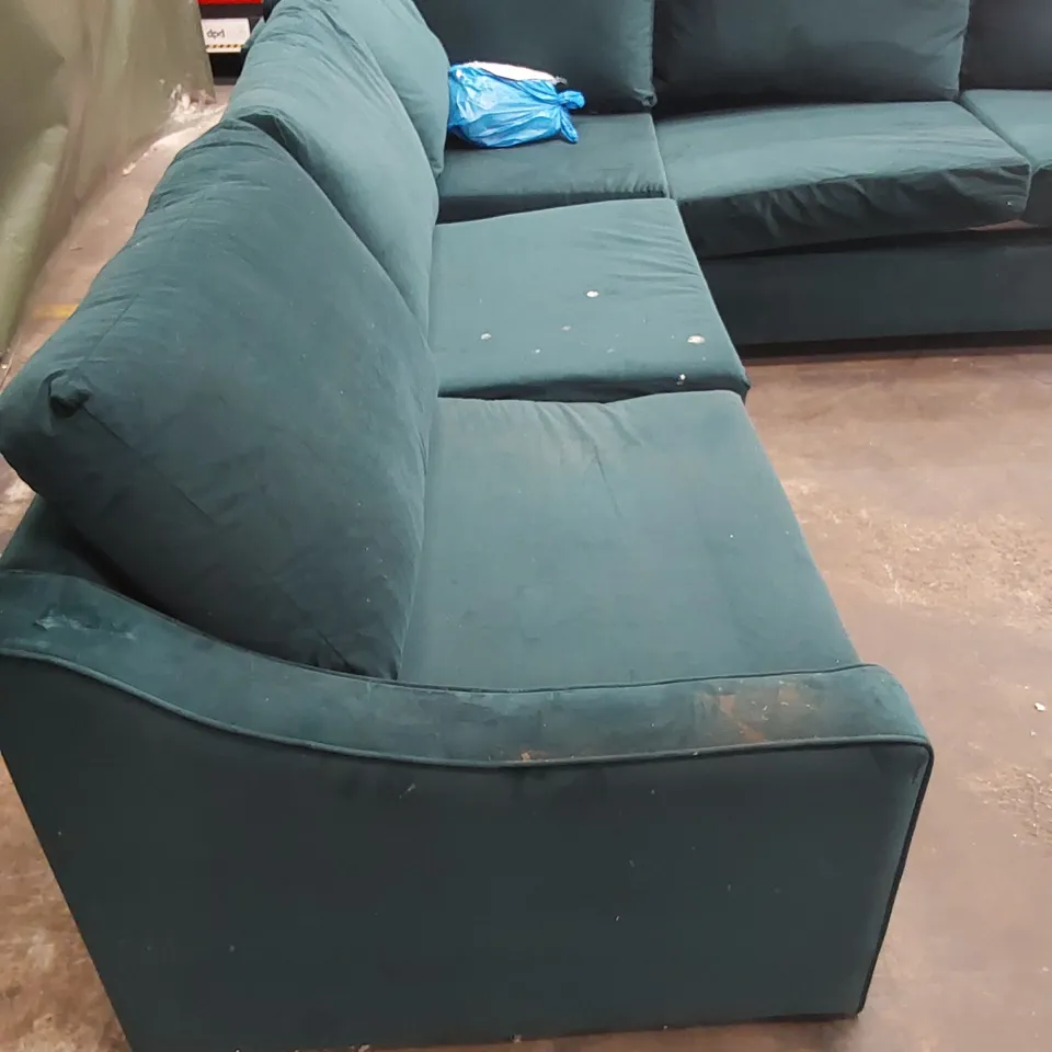 QUALITY DESIGNER THE BISFORD 8 SEATER CORNER SOFA BED - EMERALD VELVET