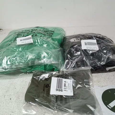 BOX OF APPROXIMATELY 20 ASSORTED CLOTHING ITEMS OF VARIOUS STYLES AND SIZES TO INCLUDE OLIVE BOTTOMS, GREEN LACE TRIM DRESS, SPOT CORSAGE MAXI DRESS ETC