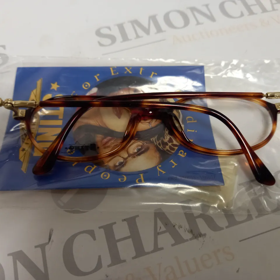 APPROX 10 DERIGO STING GLASSES 