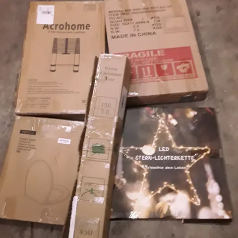 PALLET OF ASSORTED PRODUCTS INCLUDING 2.9M TELESCOPIC LADDER, TOILET SEAT, GREEN CHRISTMAS TREE, LED STAR LIGHT, SMART MIRROR
