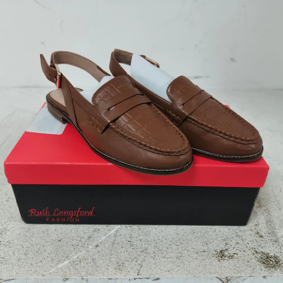 RUTH LANGSFORD LEATHER SLINGBACK LOAFERS - 7