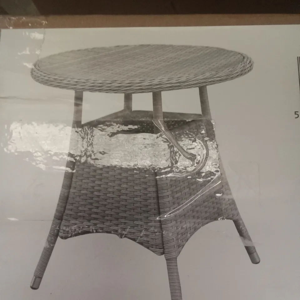 BOXED GOODHOME HAMILTON WICKER DINING TABLE
