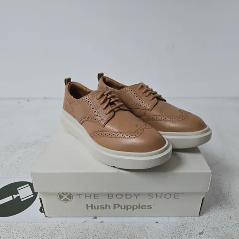 HUSH PUPPIES THE BODY SHOE - TAN LEATHER DERBY SHOES UK 7