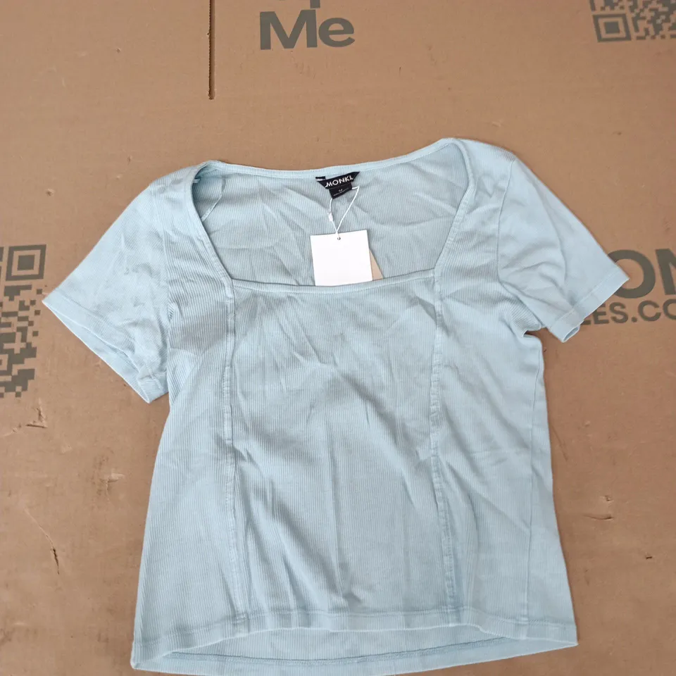 MONKI LIGHT BLUE RIBBED SHORT-SLEEVE TOP, SIZE M