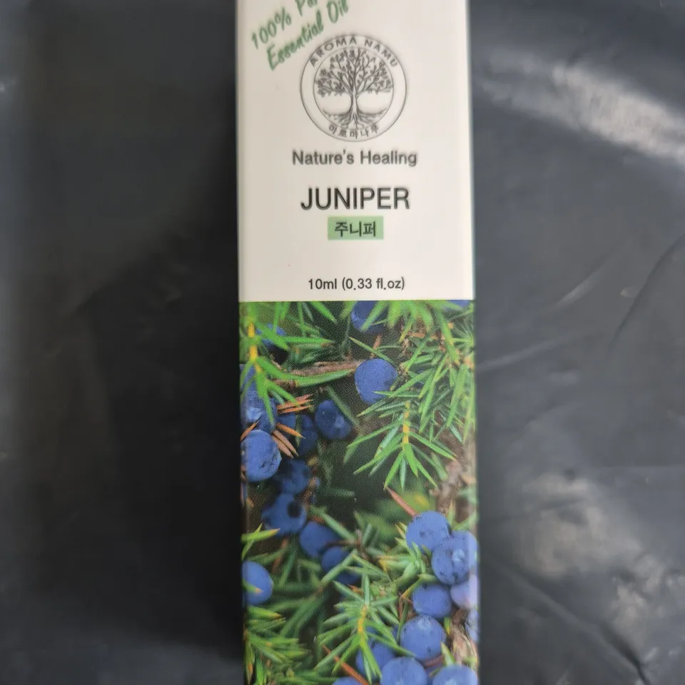 BOX OF APPROXIMATELY 50 NATURE'S HEALING ESSENTIAL OIL - JUNIPER (10ML)