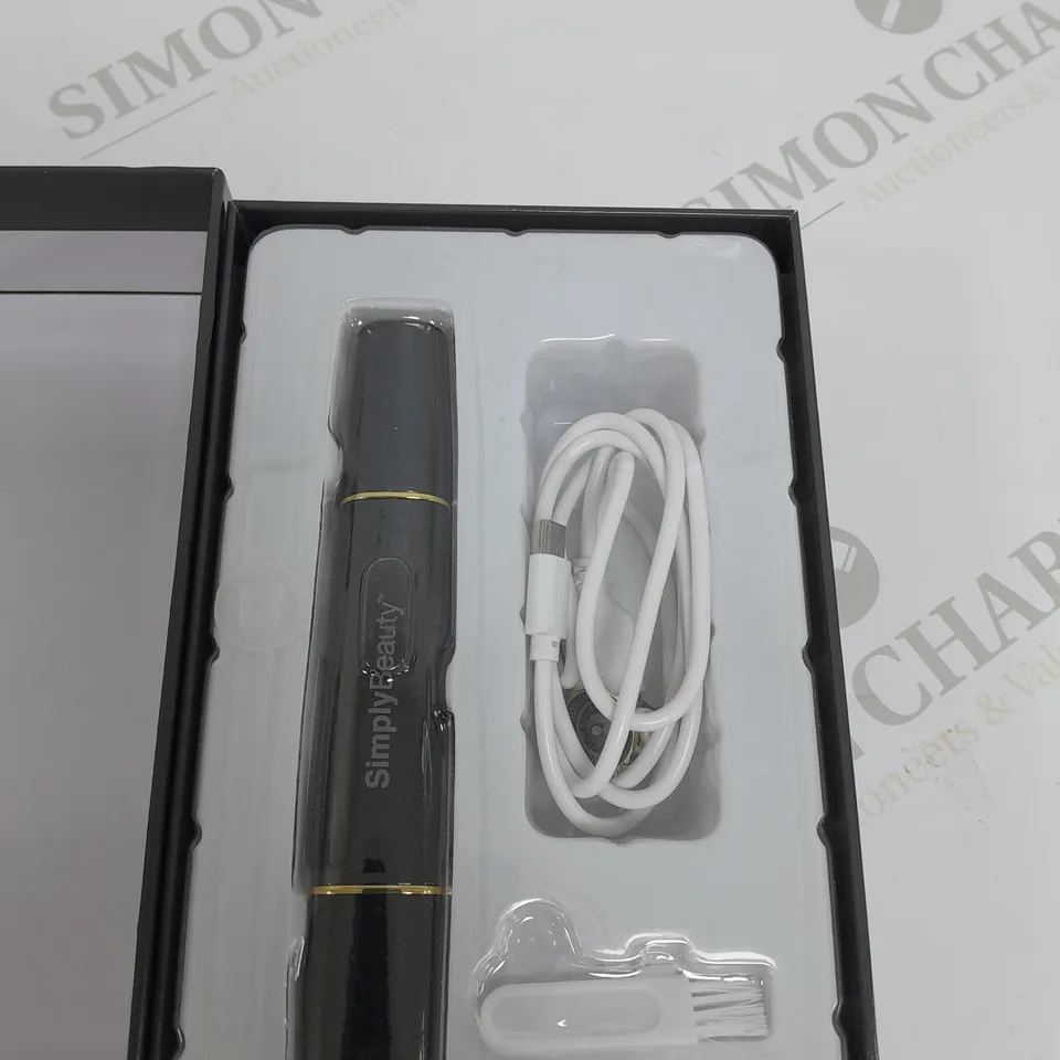BOXED SIMPLY BEAUTY 2-IN-1 SUPER SMOOTH FACE & BROWS HAIR REMOVER IN BLACK