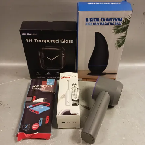 APPROXIMATELY 10 ASSORTED ELECTRICAL PRODUCTS TO INCLUDE HANDHELD FAN, DIGITAL TV ANTENNA, FOAM STICK ETC
