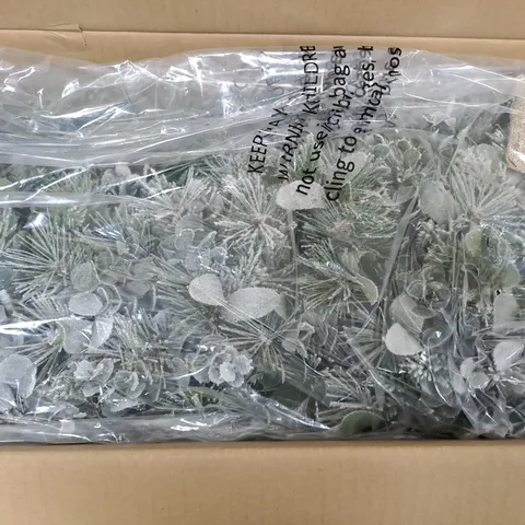 K BY KELLY HOPPEN PRE-LIT GREENERY CHRISTMAS DECORATION - GARLAND
