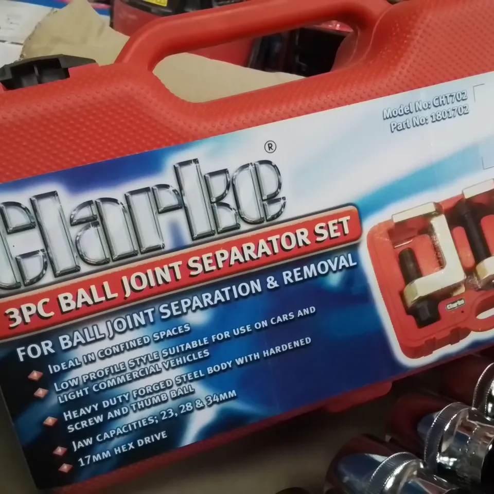 MIXED BOX OF TOOLS TO INCLUDE: CLARKE 3PC BALL JOINT SEPARATOR SET, LARGE SOCKET SET, ¼" AIR DIE GRINDER WITH EXTENSION 